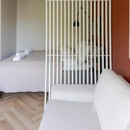 Boutique-yksioe Naantalin Sydaemessae Appartamento *